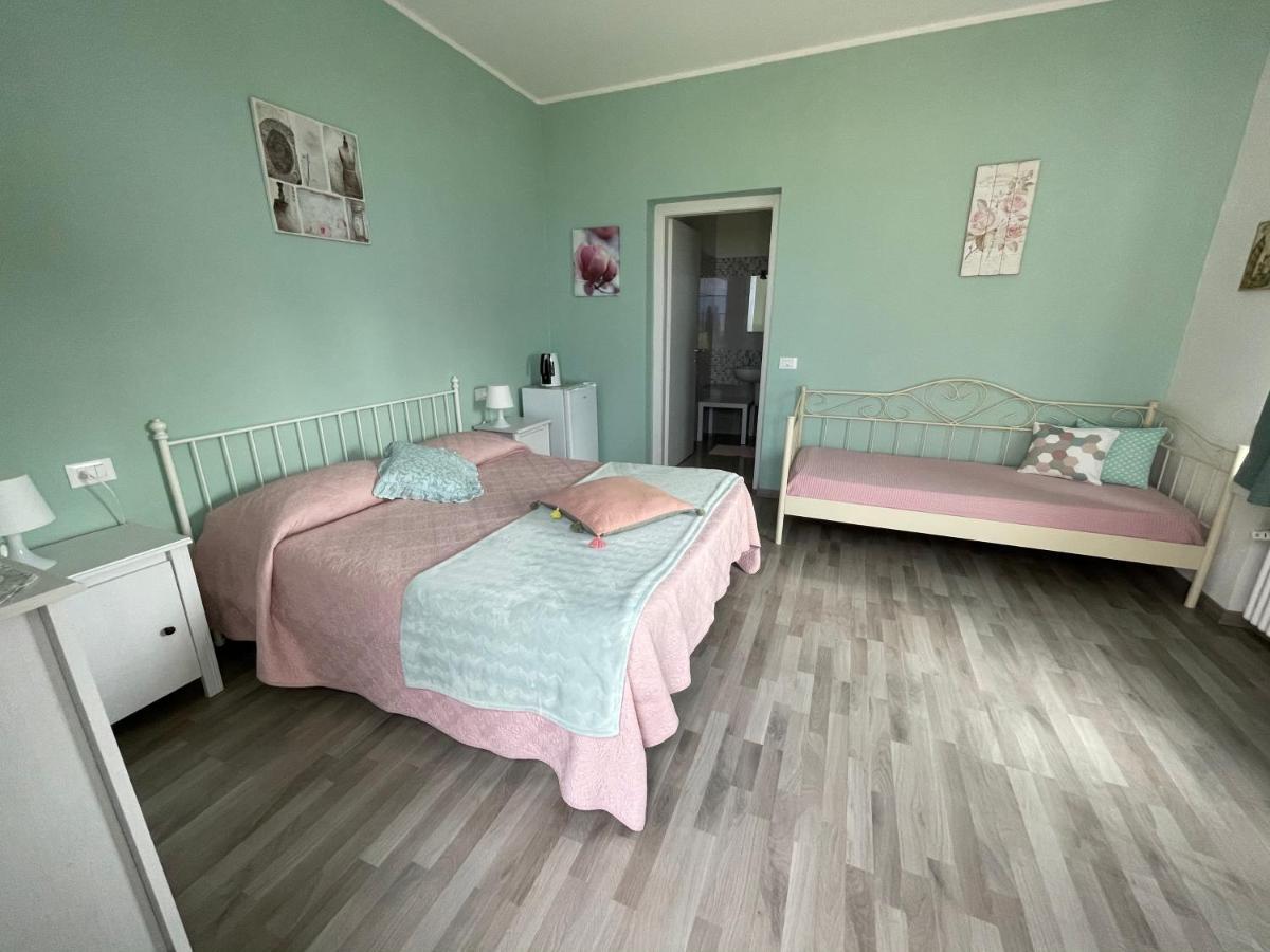 Bed And Breakfast Da Beatrice Сирмионе Экстерьер фото