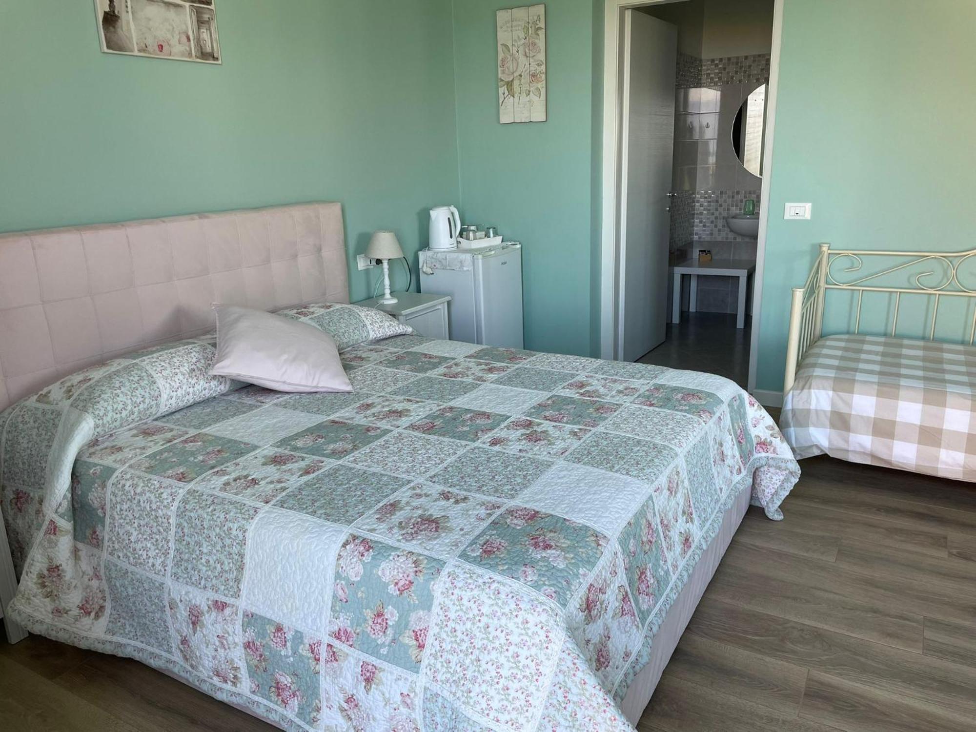 Bed And Breakfast Da Beatrice Сирмионе Экстерьер фото